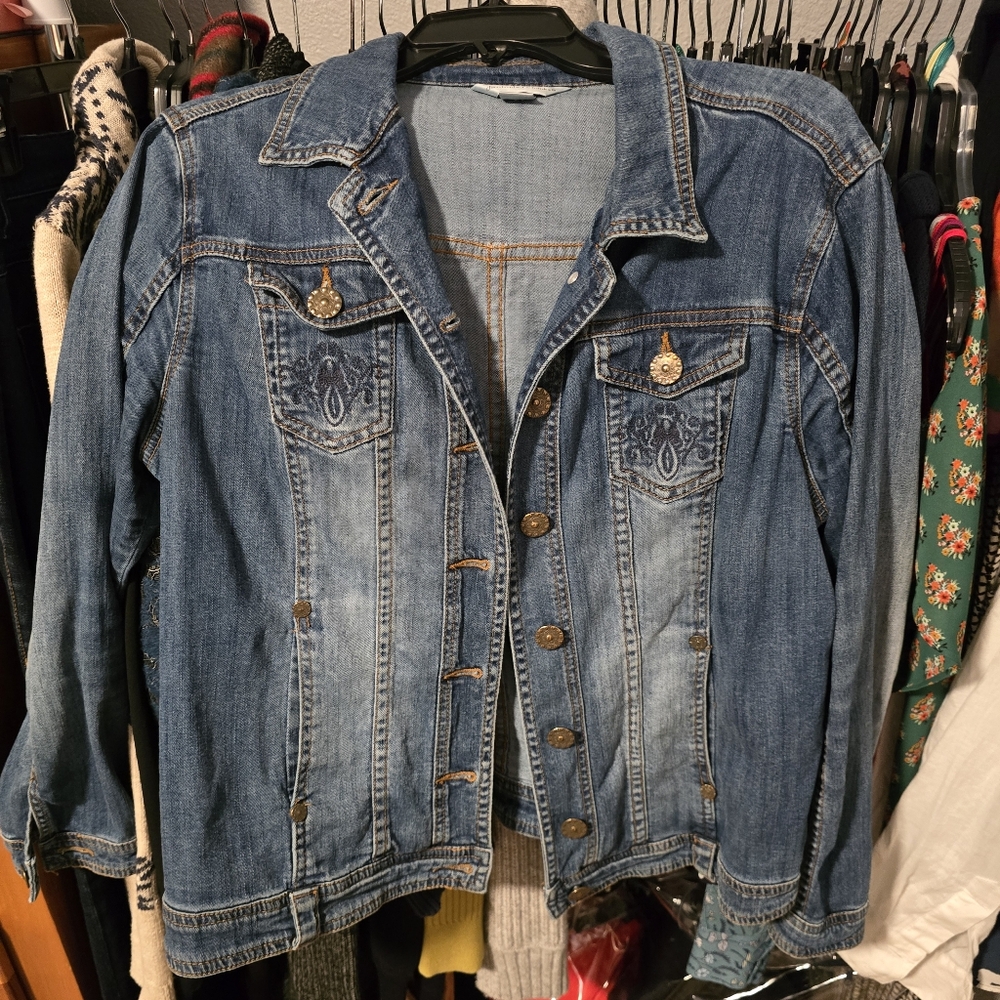 Women's Denim Jacket
